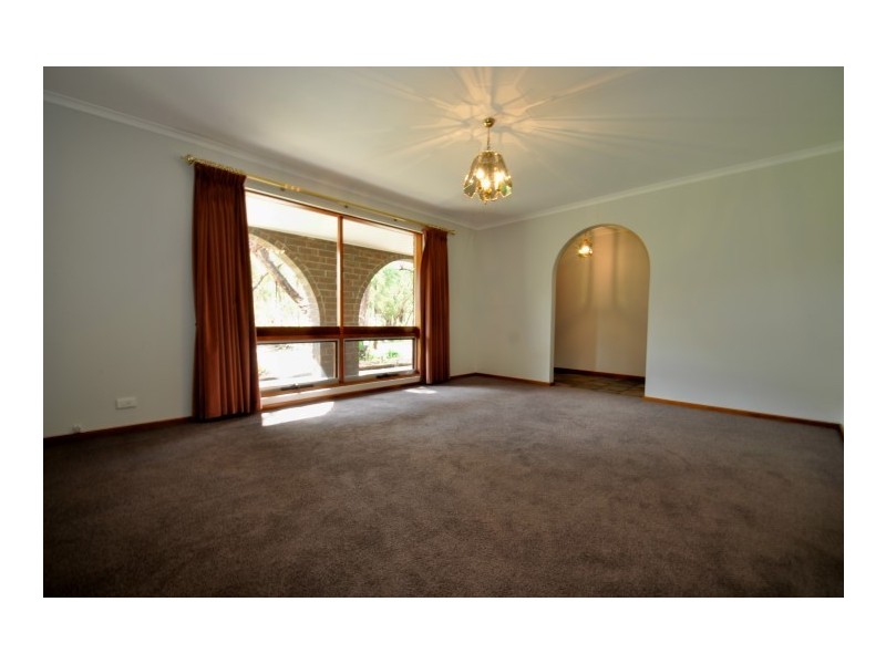 62 Manning Road, Aberfoyle Park SA 5159