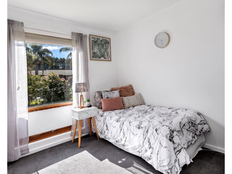 23 Topaz Drive, Flagstaff Hill SA 5159