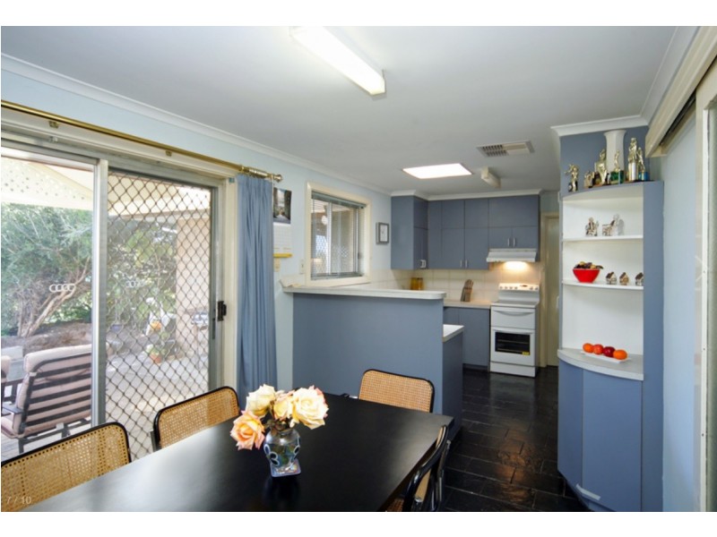 22 Amethyst Crescent, Hope Valley SA 5090