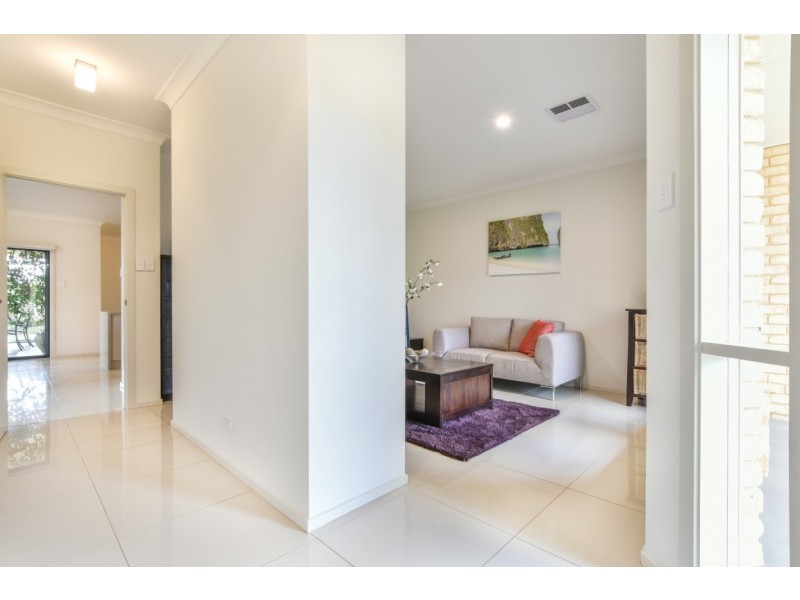 33 Sand Street, Seaford Meadows SA 5169