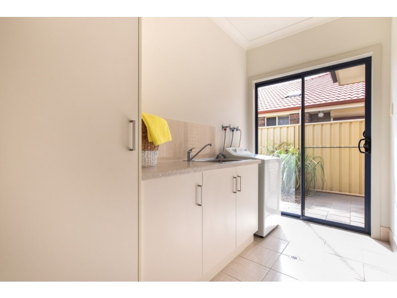 33 Sand Street, Seaford Meadows SA 5169