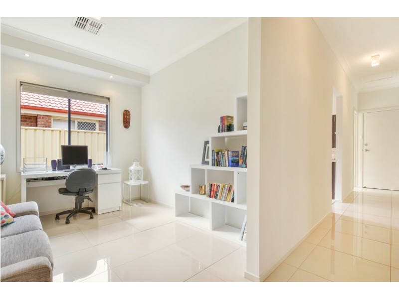 33 Sand Street, Seaford Meadows SA 5169