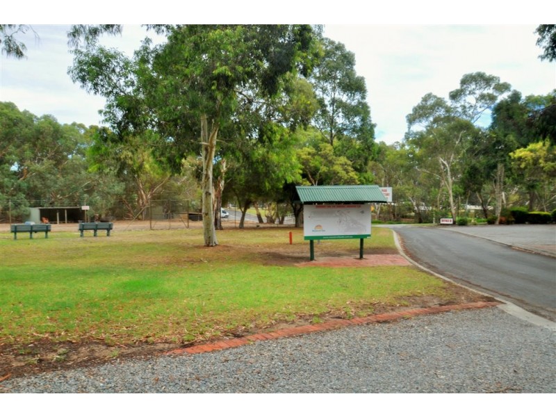 138-1 Bains Road, Woodcroft SA 5162