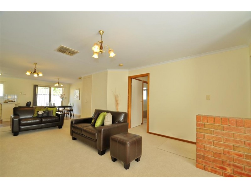 8-138 Reynell Road, Woodcroft SA 5162