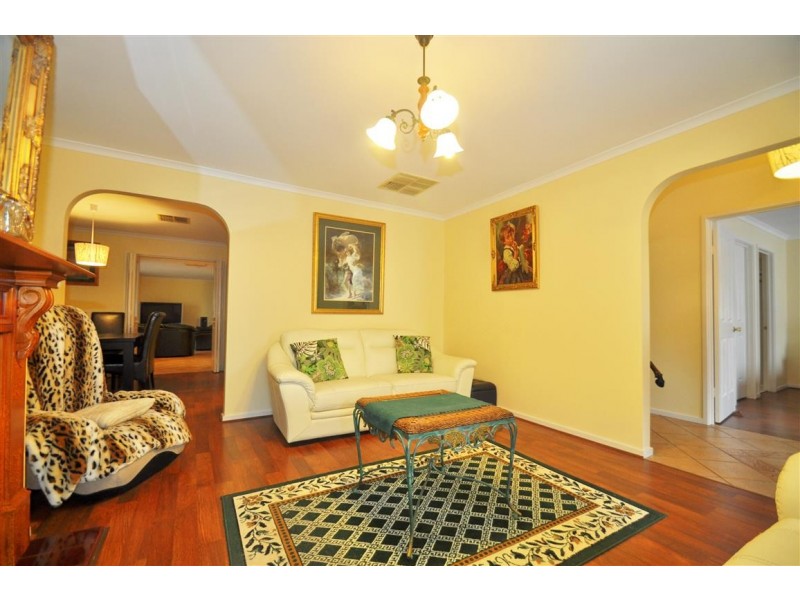 39 Pegasus Drive, Woodcroft SA 5162