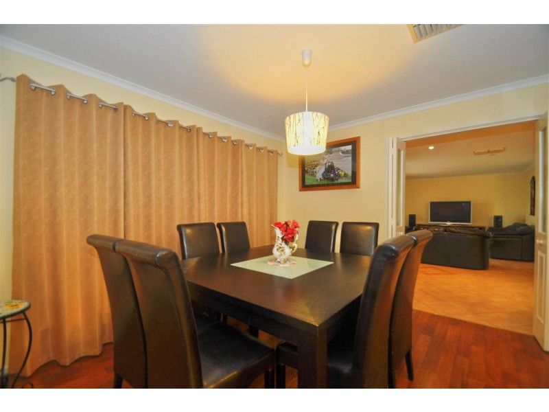 39 Pegasus Drive, Woodcroft SA 5162
