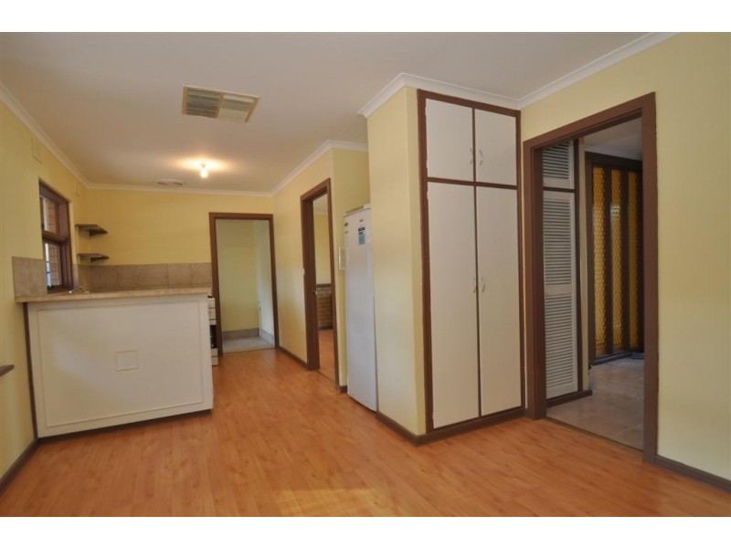 13 Roberts Road, Hackham West SA 5163
