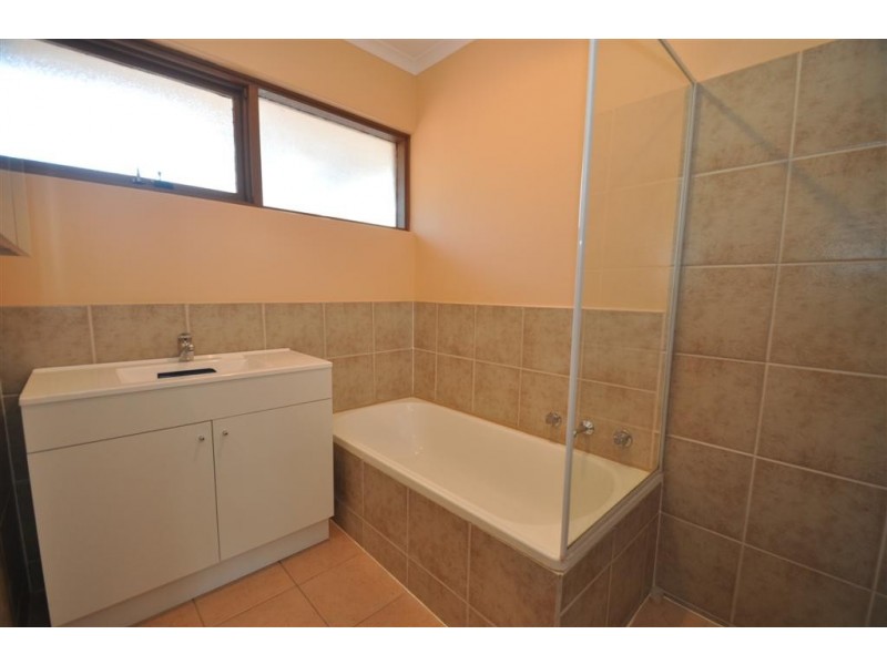 13 Roberts Road, Hackham West SA 5163