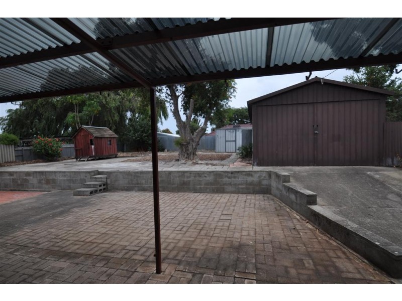 13 Roberts Road, Hackham West SA 5163