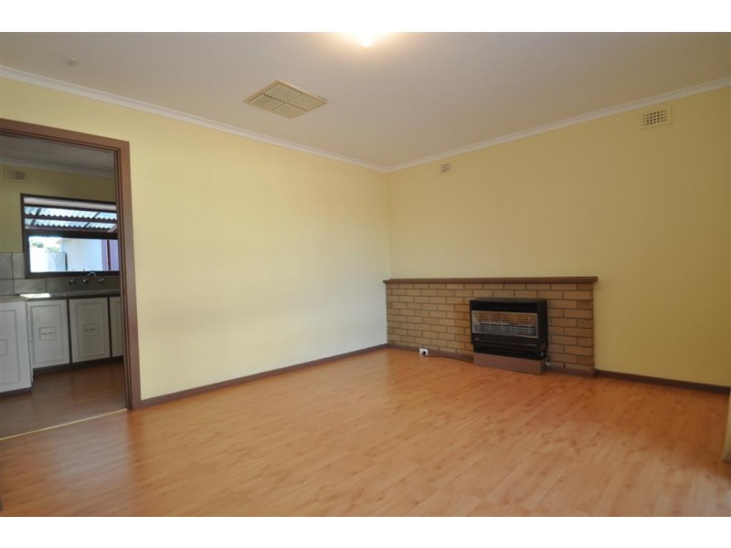 13 Roberts Road, Hackham West SA 5163