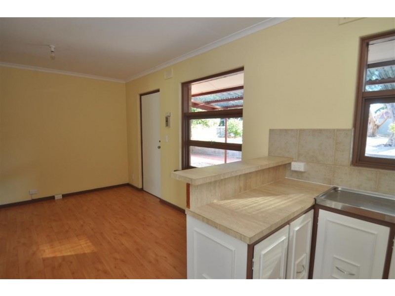 13 Roberts Road, Hackham West SA 5163