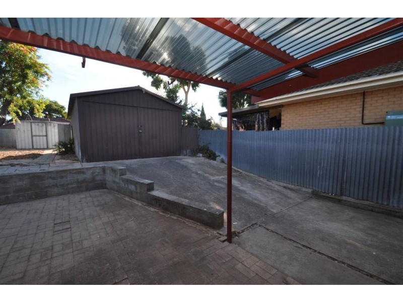 13 Roberts Road, Hackham West SA 5163