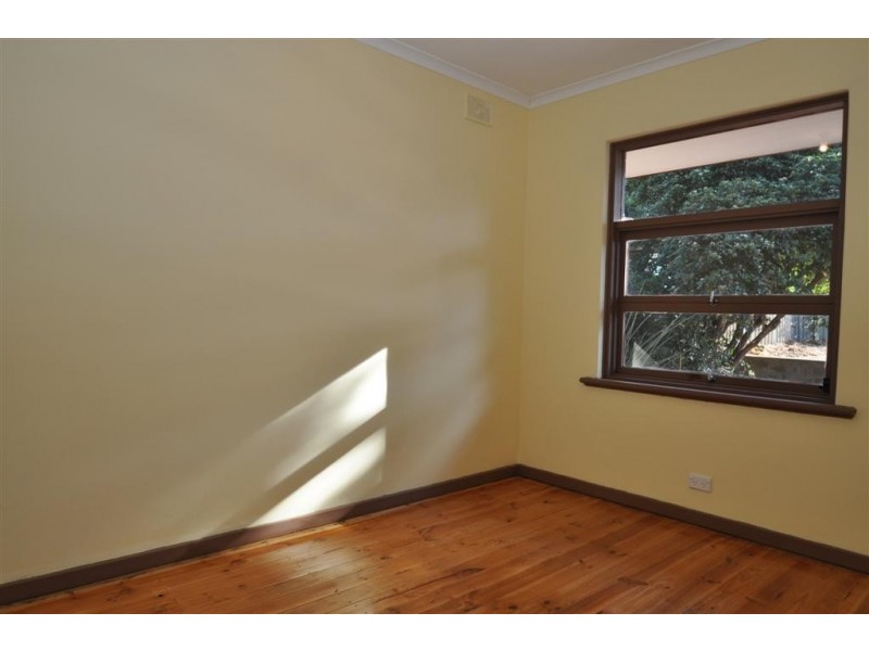 13 Roberts Road, Hackham West SA 5163