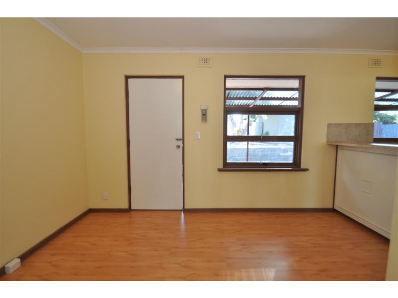 13 Roberts Road, Hackham West SA 5163