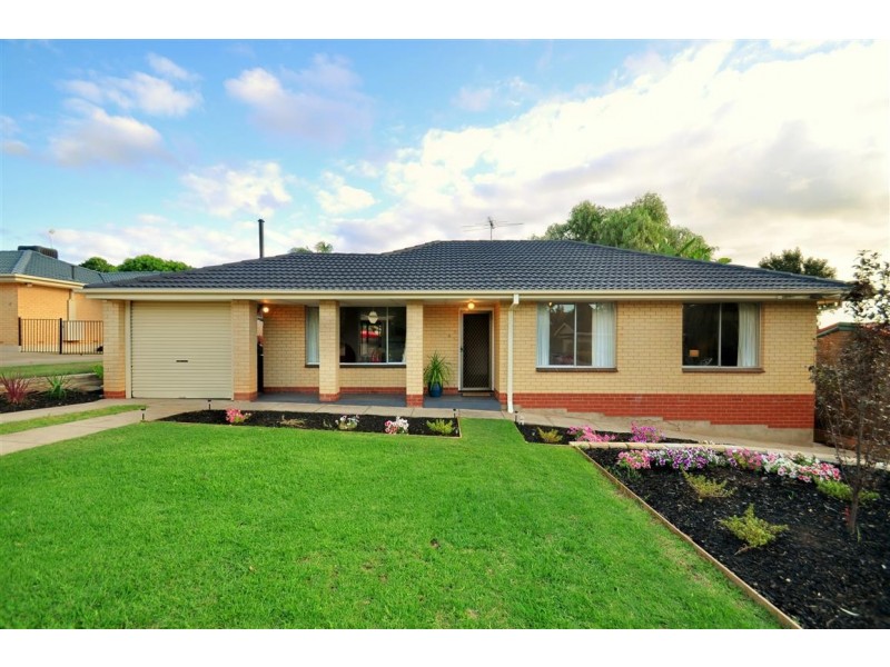 4 Kimberly Way, Happy Valley SA 5159