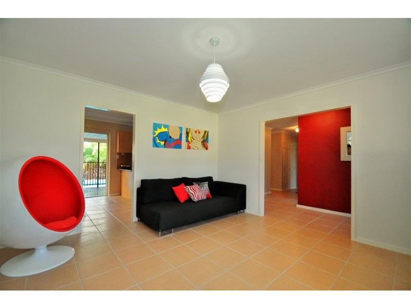 4 Kimberly Way, Happy Valley SA 5159