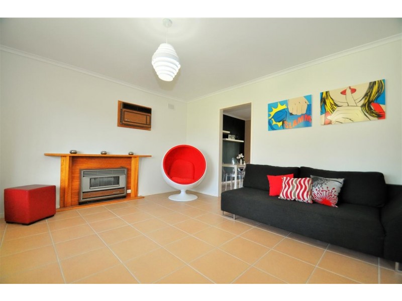 4 Kimberly Way, Happy Valley SA 5159