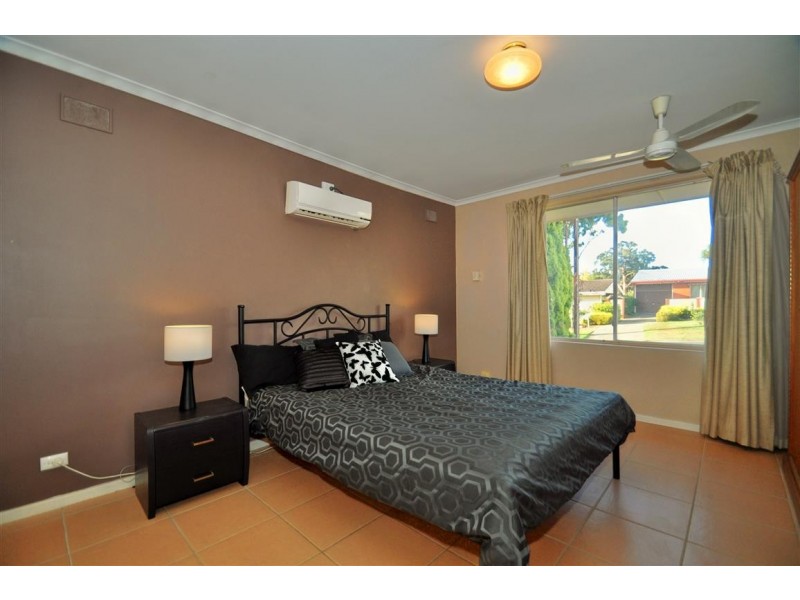 4 Kimberly Way, Happy Valley SA 5159