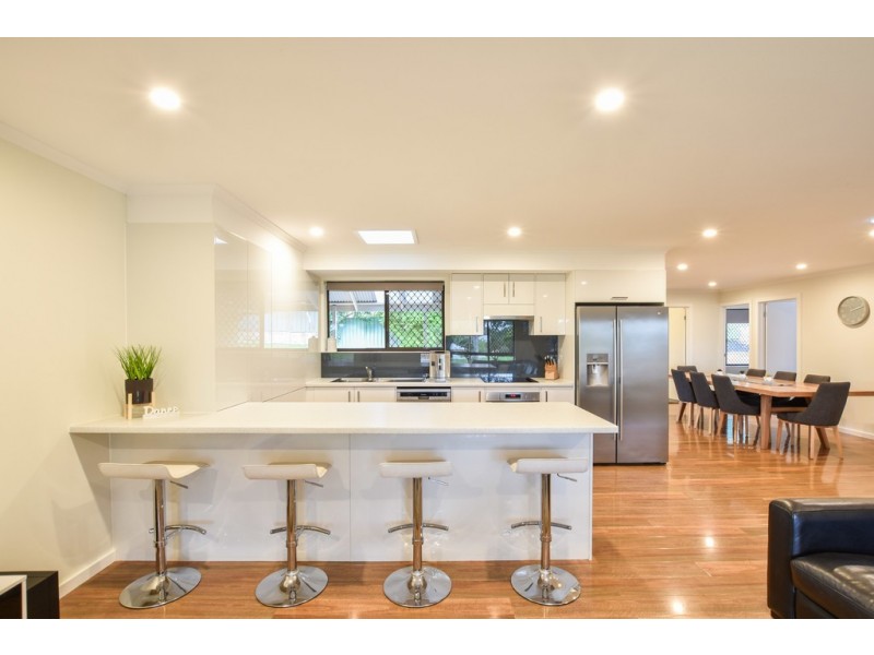 1 Barr Road, Happy Valley SA 5159