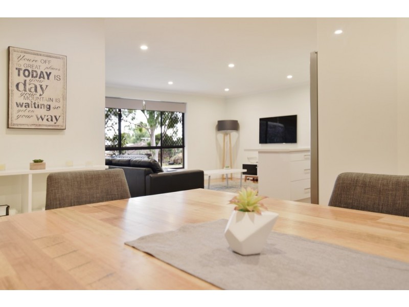 1 Barr Road, Happy Valley SA 5159