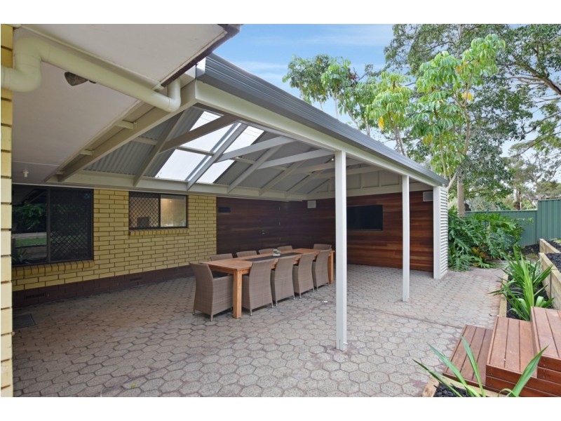 1 Barr Road, Happy Valley SA 5159