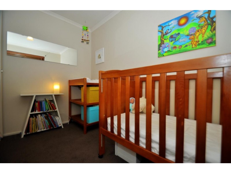 6 Julie Street, Aberfoyle Park SA 5159