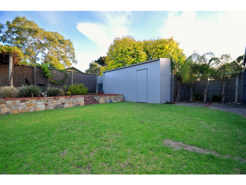 6 Julie Street, Aberfoyle Park SA 5159