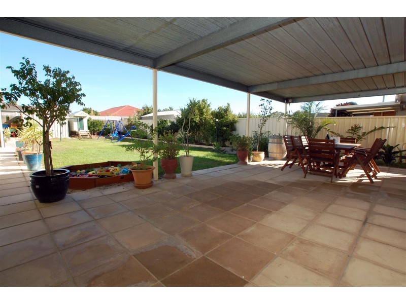 32 Celtic Avenue, Clovelly Park SA 5042