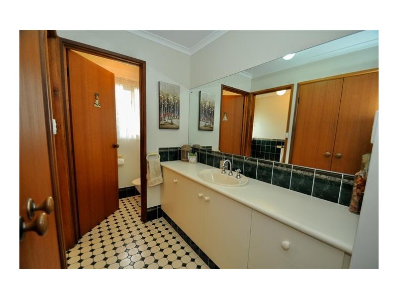 22 Oakbank Crescent, Sheidow Park SA 5158