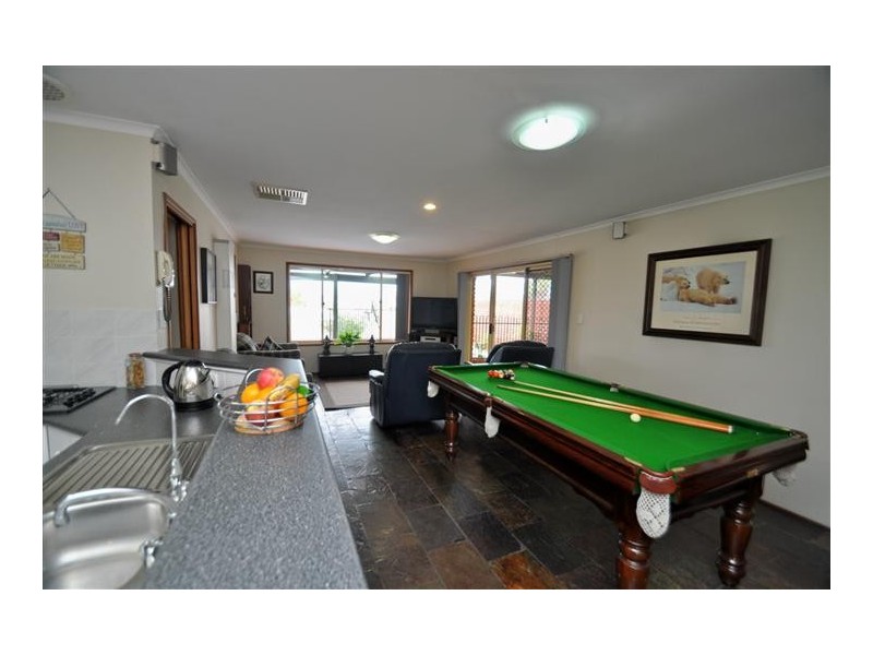 22 Oakbank Crescent, Sheidow Park SA 5158