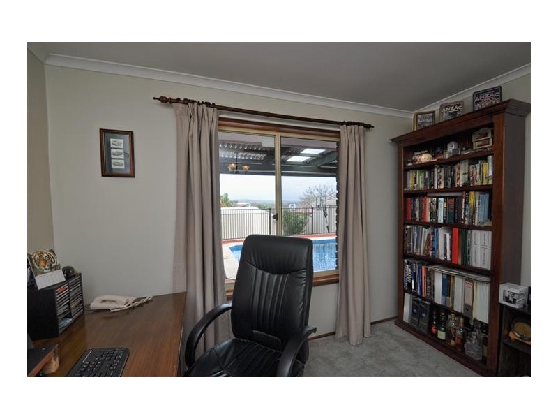 22 Oakbank Crescent, Sheidow Park SA 5158