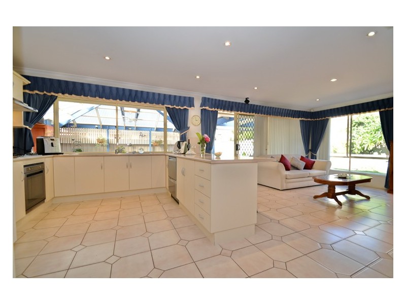 47 Riddoch Crescent, Woodcroft SA 5162