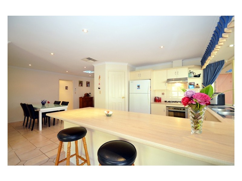 47 Riddoch Crescent, Woodcroft SA 5162