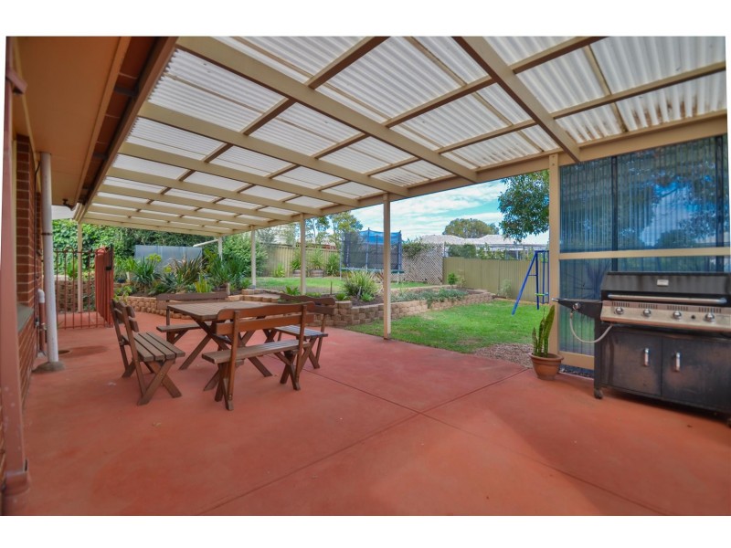 31 Pembroke Drive, Reynella SA 5161