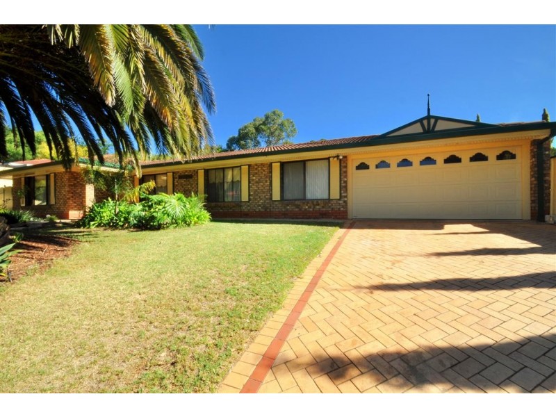 38 McHarg Road, Happy Valley SA 5159