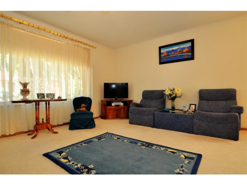 38 McHarg Road, Happy Valley SA 5159