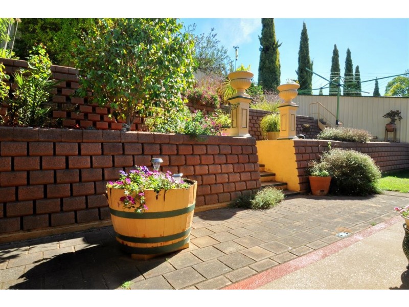 38 McHarg Road, Happy Valley SA 5159