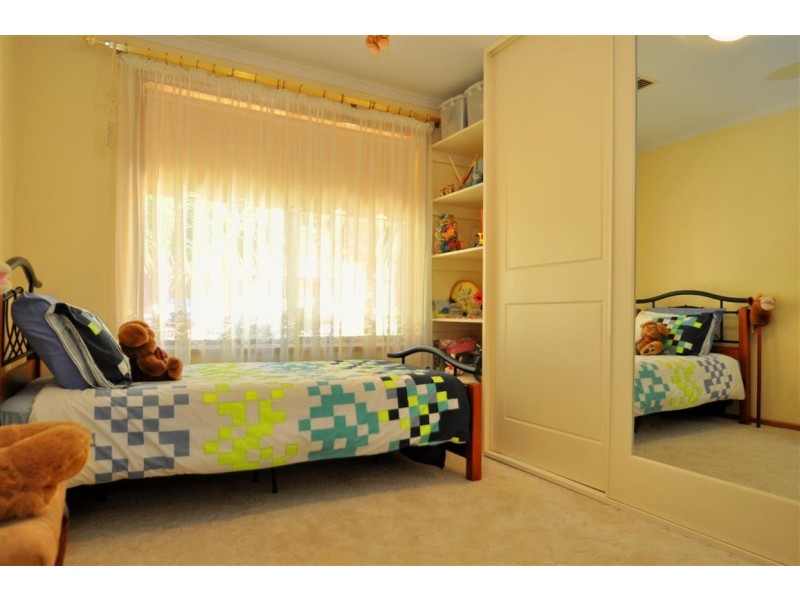 38 McHarg Road, Happy Valley SA 5159