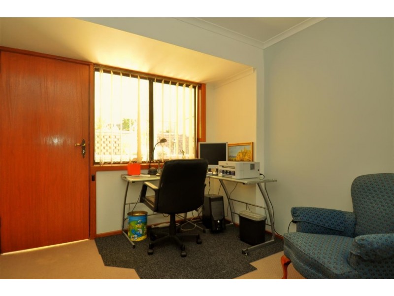 38 McHarg Road, Happy Valley SA 5159