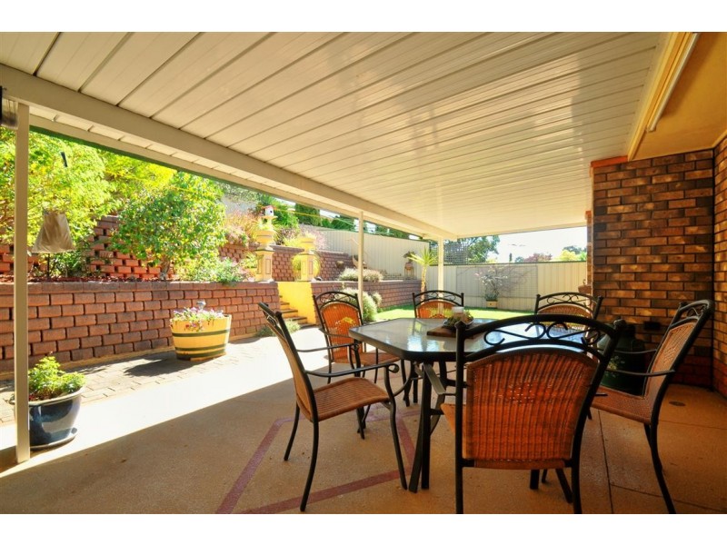 38 McHarg Road, Happy Valley SA 5159