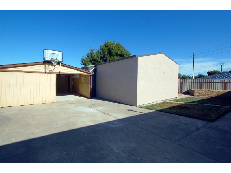 1 Riesling Avenue, Reynella East SA 5161