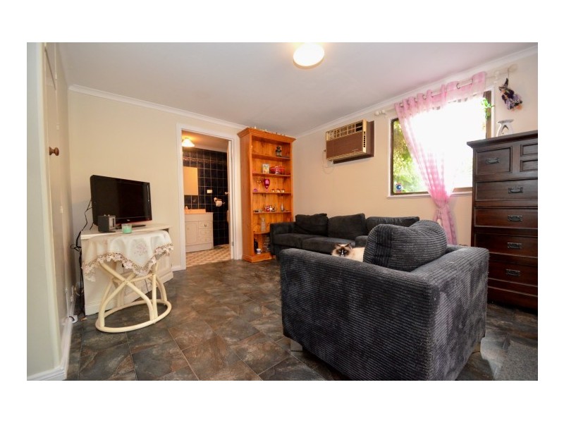 11 Blaby Road, Morphett Vale SA 5162