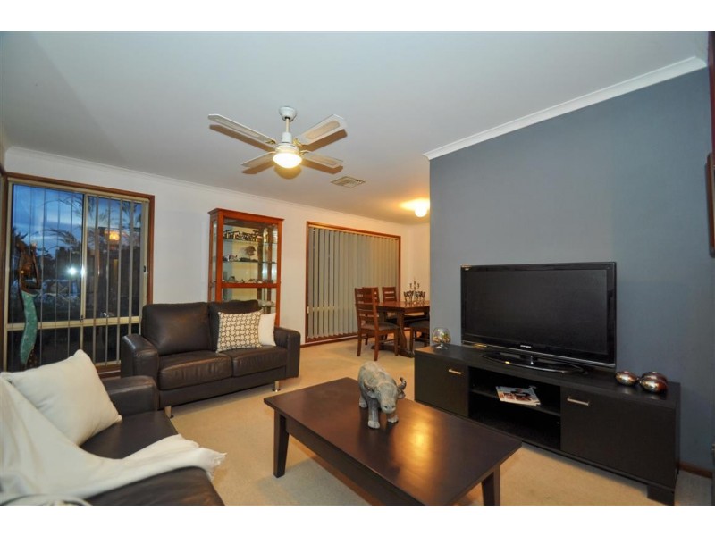 7 Holmeswood Court, Onkaparinga Hills SA 5163