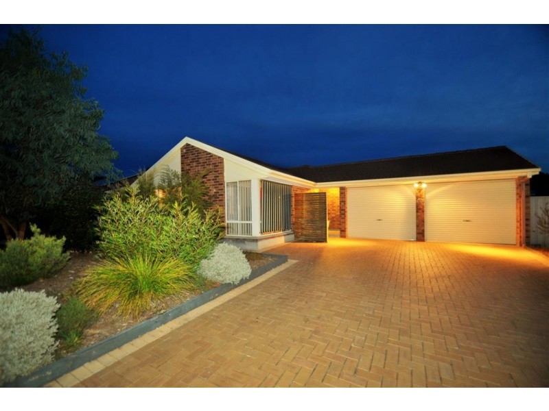 7 Holmeswood Court, Onkaparinga Hills SA 5163