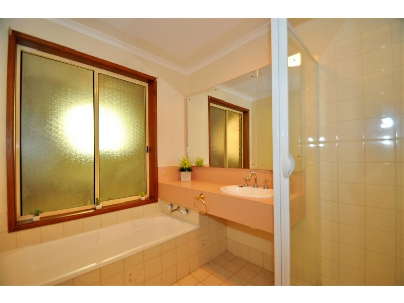 7 Holmeswood Court, Onkaparinga Hills SA 5163