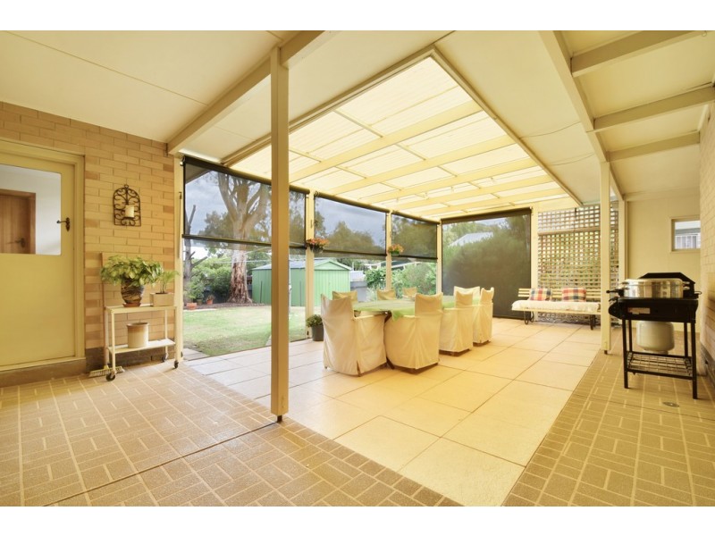 8 Jersey Road, Happy Valley SA 5159