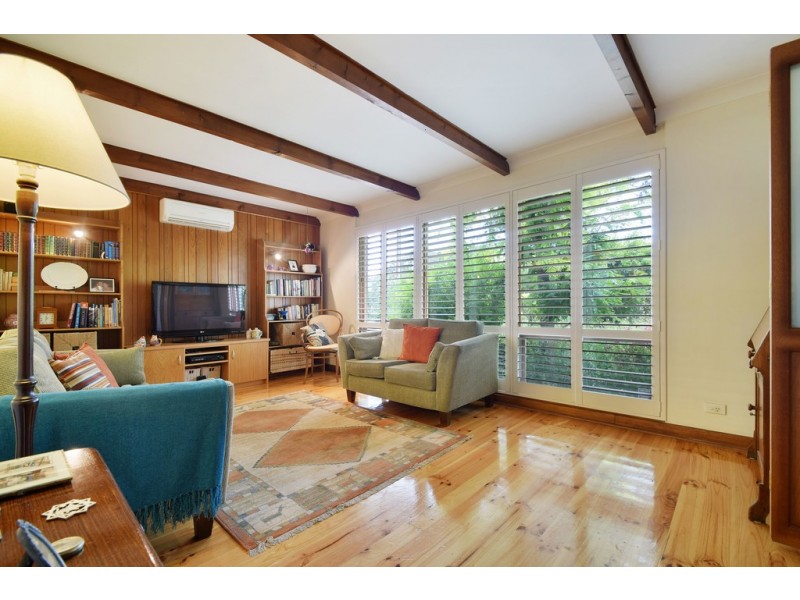 8 Jersey Road, Happy Valley SA 5159