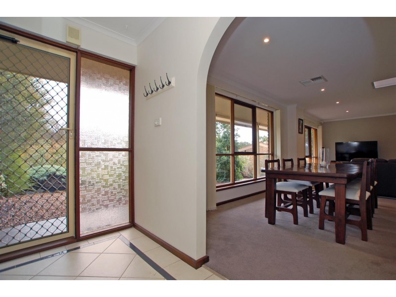 4 Grassdale Rise, Aberfoyle Park SA 5159