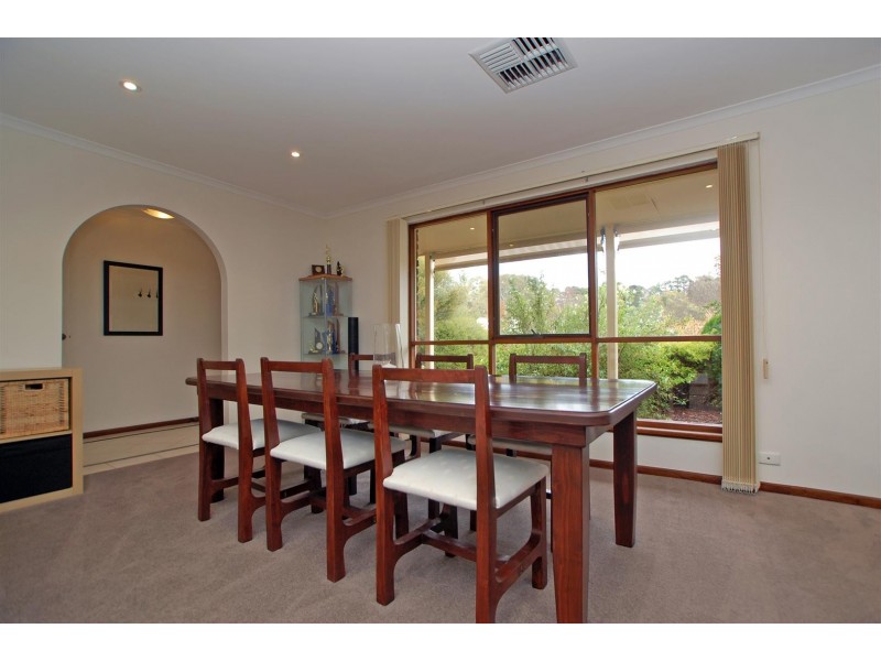 4 Grassdale Rise, Aberfoyle Park SA 5159