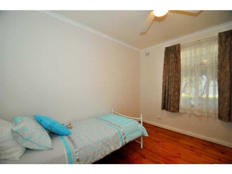 15 Marcian Street, Christie Downs SA 5164